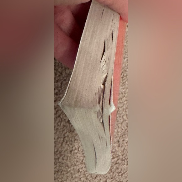 Set of 2 Books by Gordon Korman “Restart” New York Times Bestseller Ages 10-12 - Picture 13 of 15